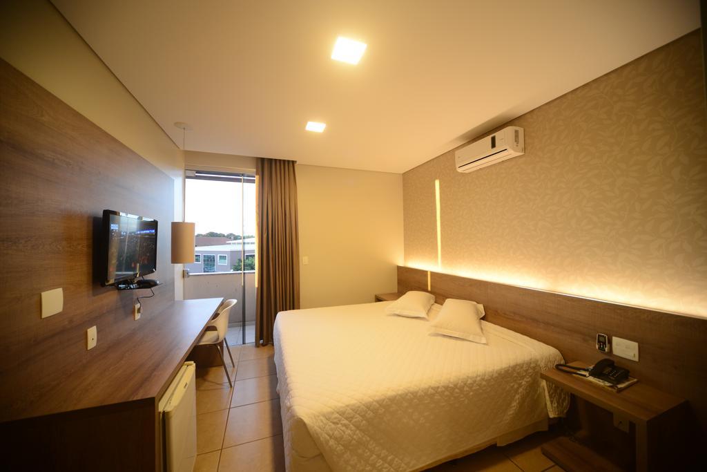 Indaia Park Hotel กัมโปกรันเด ภายนอก รูปภาพ